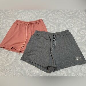 Bundle of 2 cotton shorts!
